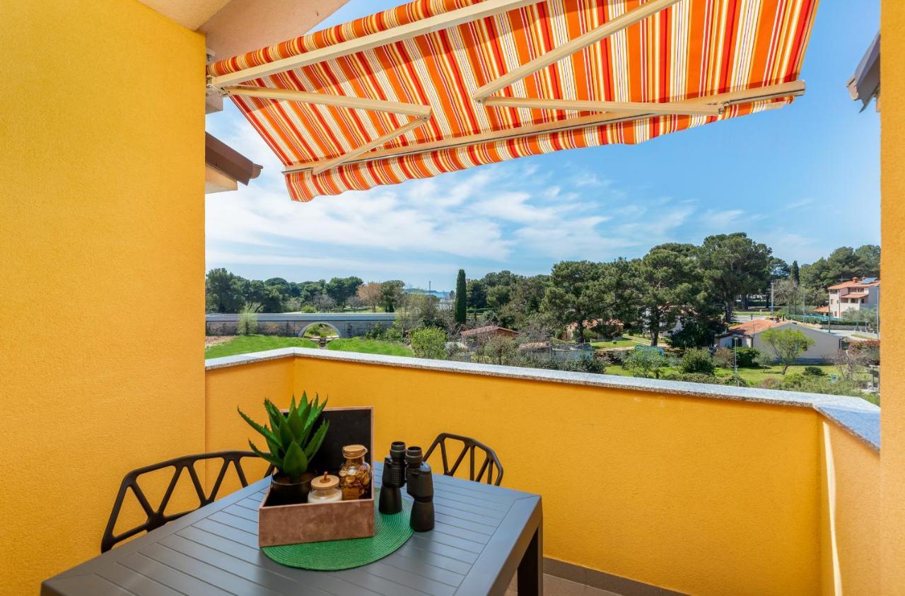 Apartment Vito With Sea View Фажана Экстерьер фото